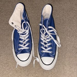 Blue high top converse chucks